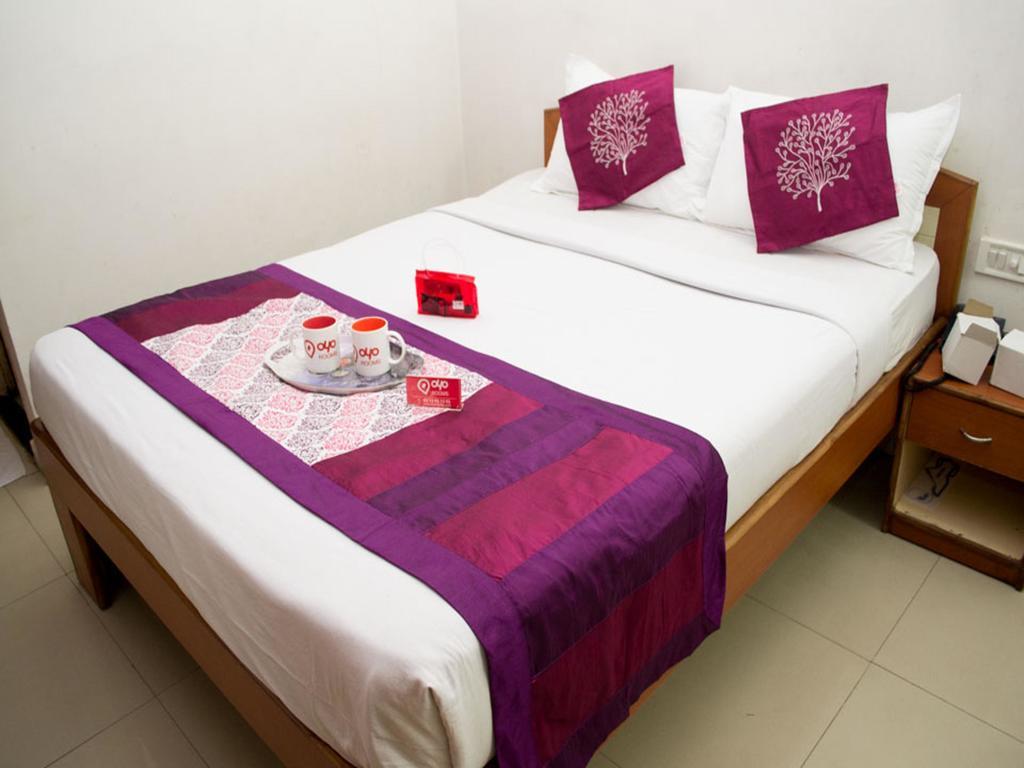 Oyo 1359 Hotel Best Inn Bhubaneswar Esterno foto