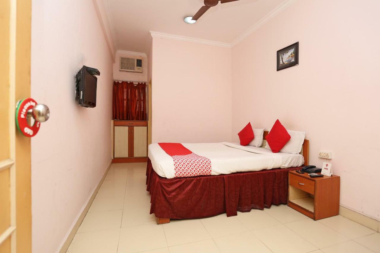 Oyo 1359 Hotel Best Inn Bhubaneswar Esterno foto